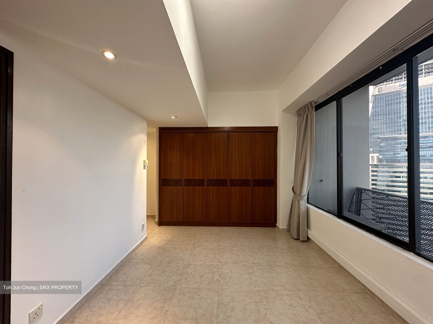 International Plaza (D2), Apartment #503620601